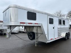 New '24 Featherlite PRICE REDUCED!!! 2024 Featherlite 9600 2 Horse GN Trailer- Swing Out Saddle Rack