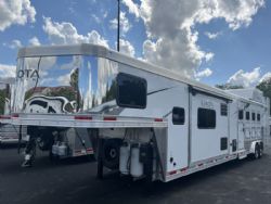 New '24 Lakota C8415RSL