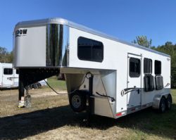 New '24 Shadow IN STOCK! 3 HORSE SLANT GOOSENECK