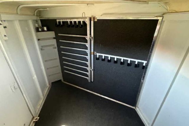 Used Horse Trailers for Sale