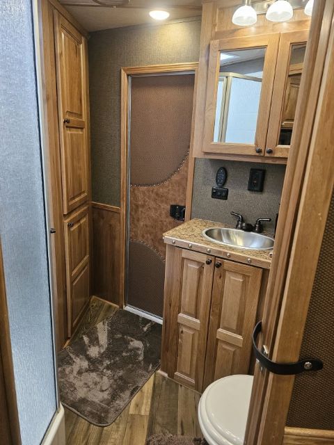 Used Horse Trailers for Sale