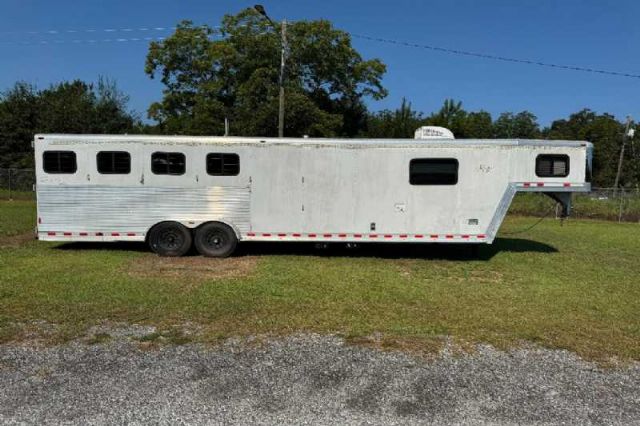Used Horse Trailers for Sale