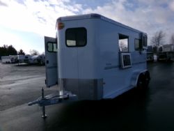 New '26 Sundowner Performer 2 Horse Straight load