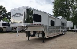 Used '24 Bloomer 5 Horse 11.5' Trail Boss, Air Ride