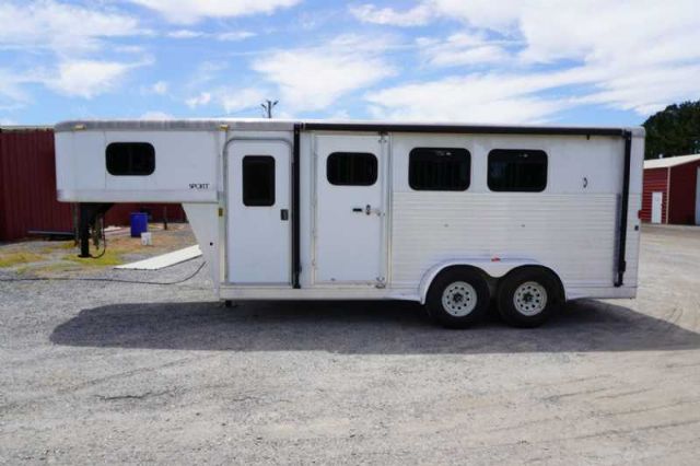Used Horse Trailers for Sale