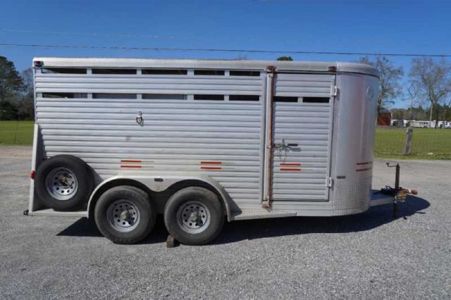 Used Horse Trailers for Sale
