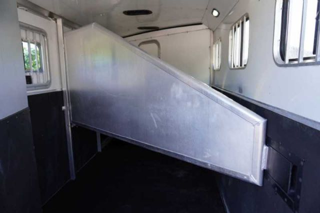 Used Horse Trailers for Sale