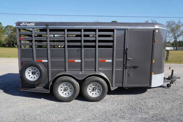Used Horse Trailers for Sale
