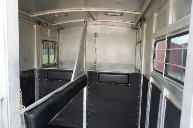 Used Horse Trailers for Sale