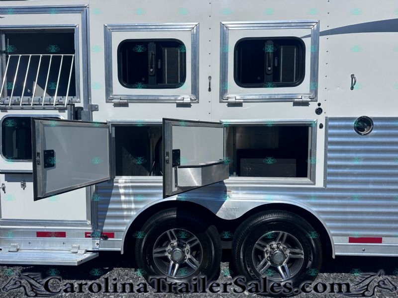 Used Horse Trailers for Sale
