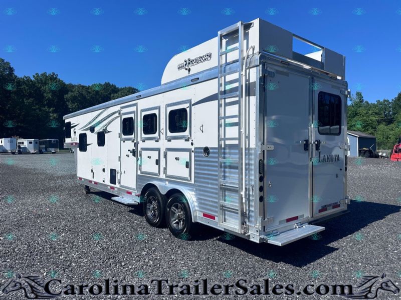 Used Horse Trailers for Sale