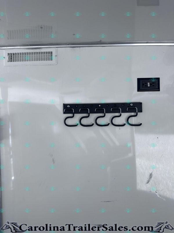 Used Horse Trailers for Sale