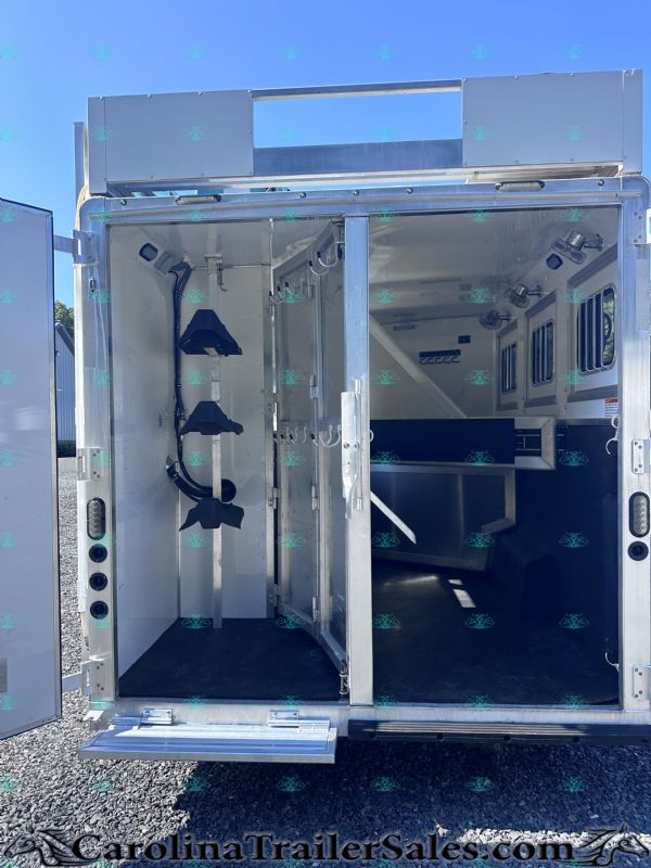 Used Horse Trailers for Sale