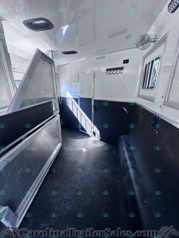 Used Horse Trailers for Sale