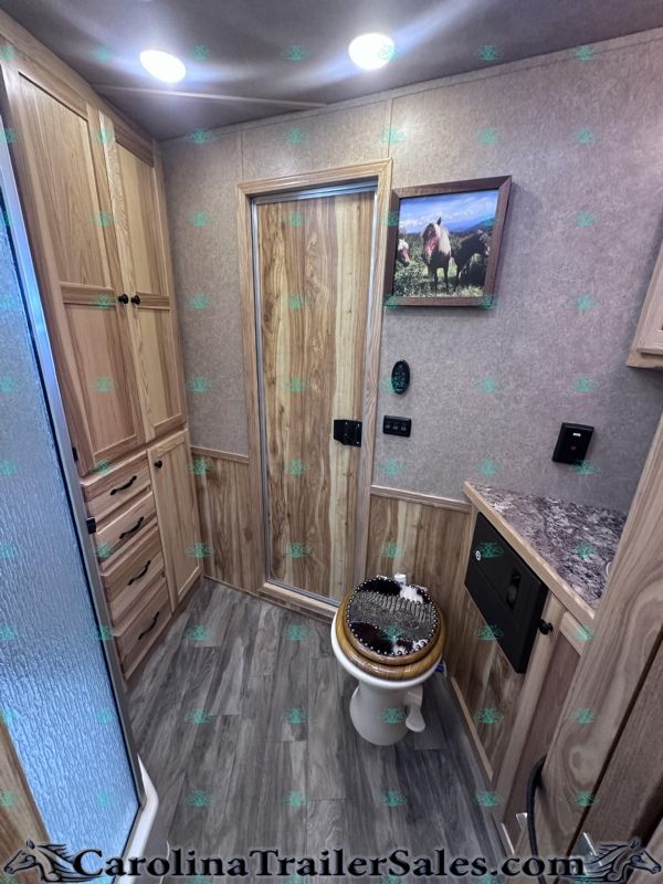 Used Horse Trailers for Sale