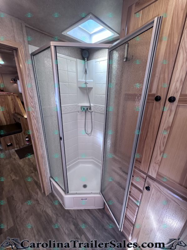 Used Horse Trailers for Sale