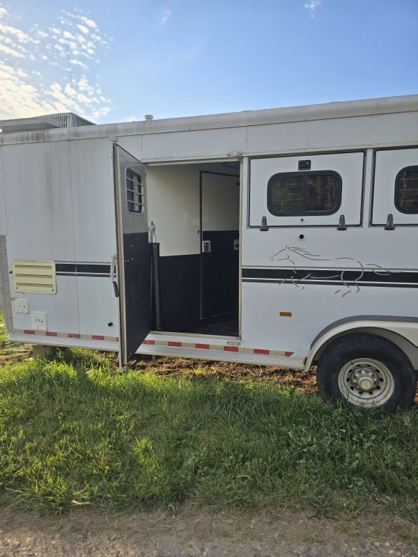 Used Horse Trailers for Sale