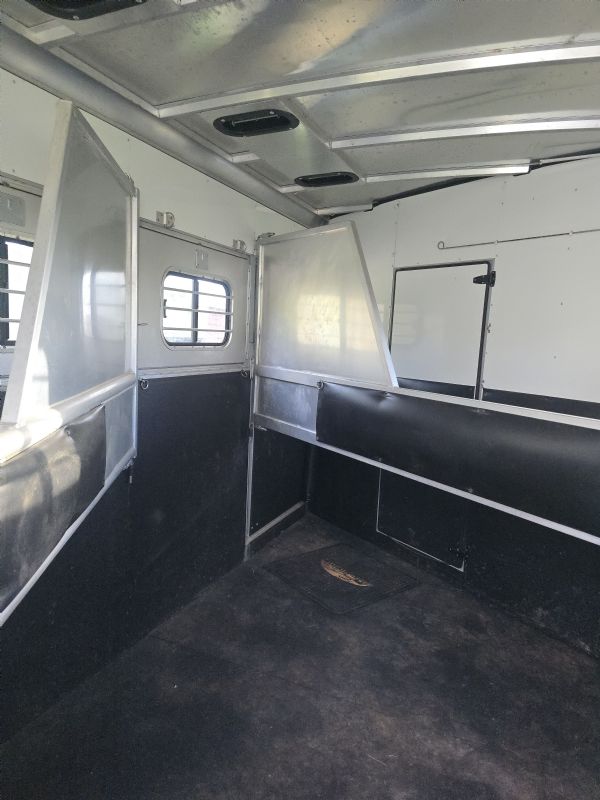 Used Horse Trailers for Sale