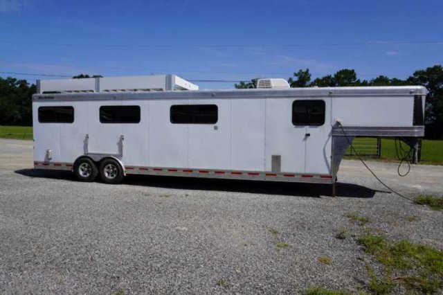 Used Horse Trailers for Sale