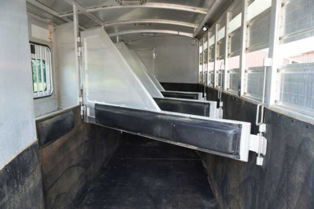 Used Horse Trailers for Sale
