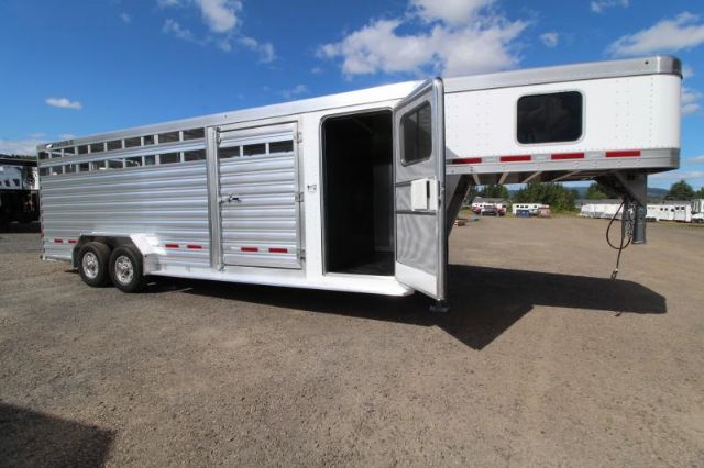 Trailer Photo