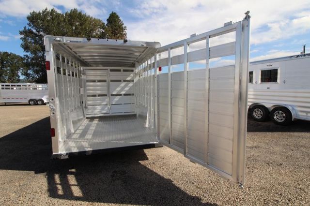 Trailer Photo