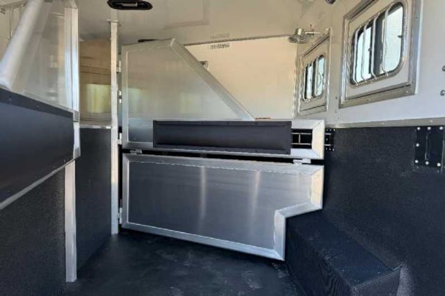 Trailer Photo