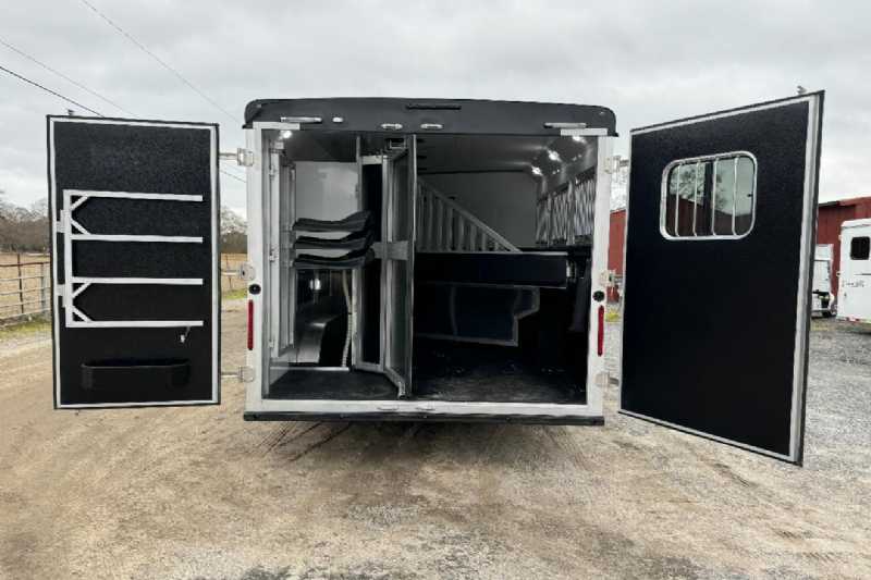 Trailer Photo