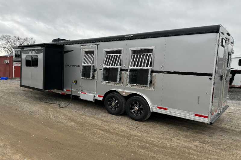 Trailer Photo