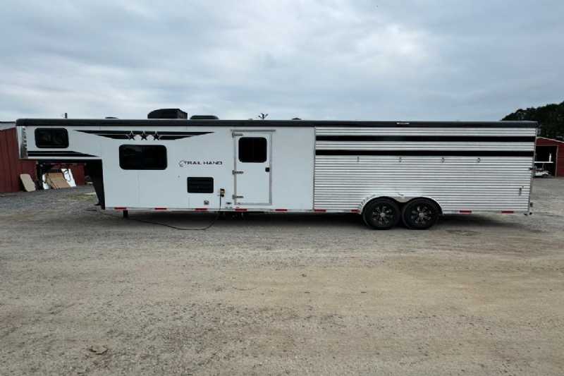 Trailer Photo