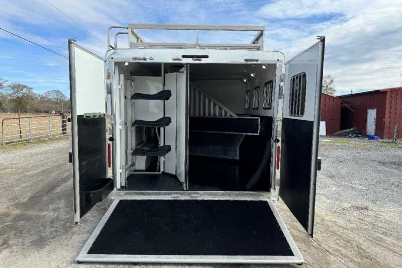 Trailer Photo
