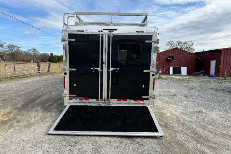 Trailer Photo