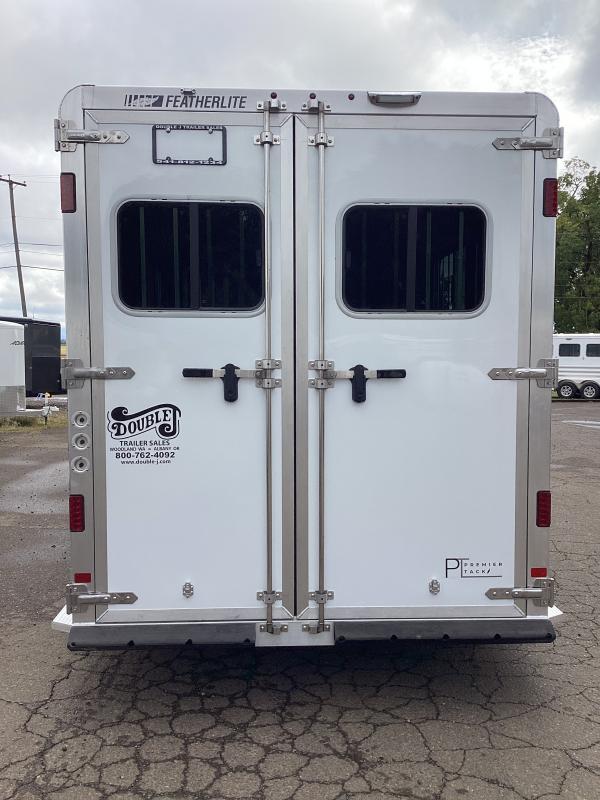 Trailer Photo