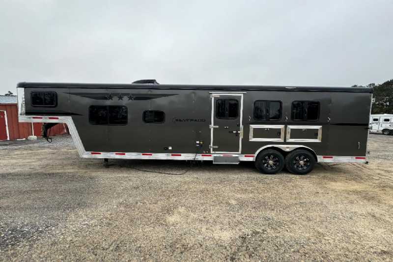 Trailer Photo