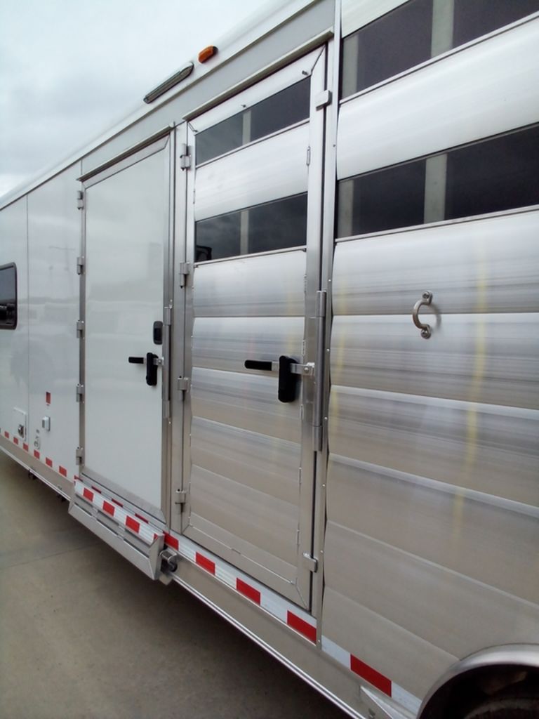 Trailer Photo