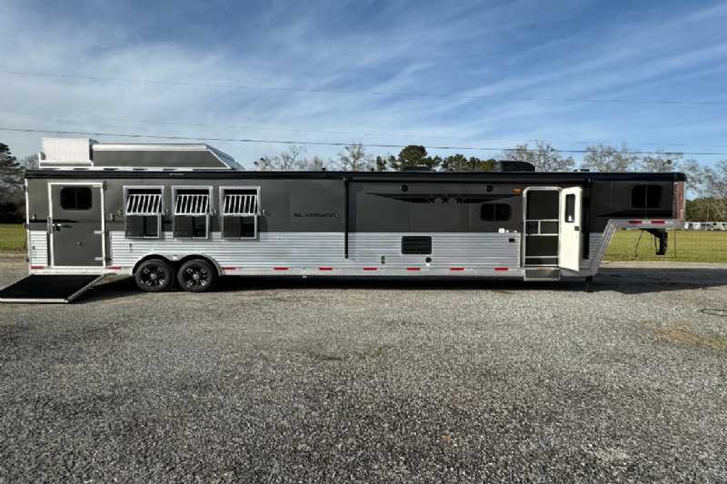 Trailer Photo