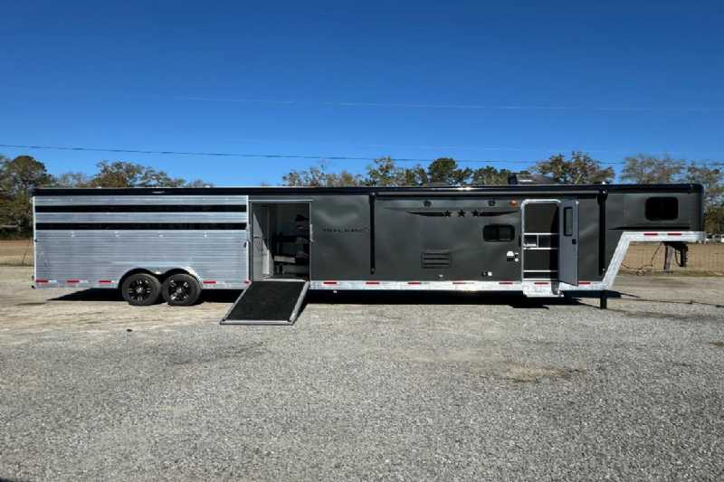 Trailer Photo