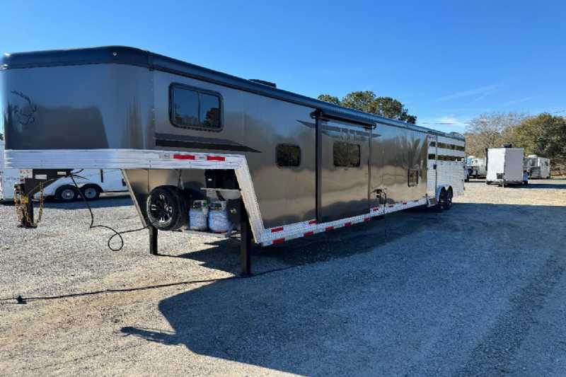 Trailer Photo
