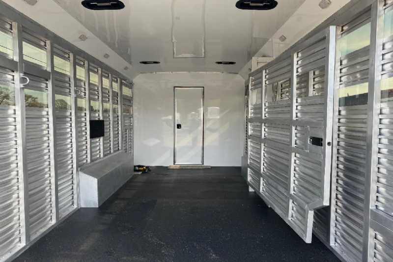 Trailer Photo