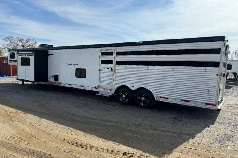 Trailer Photo