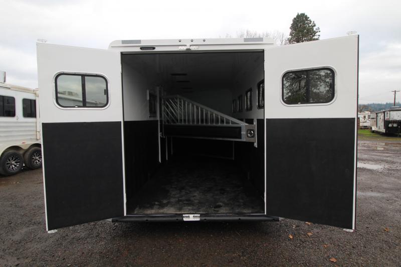Trailer Photo