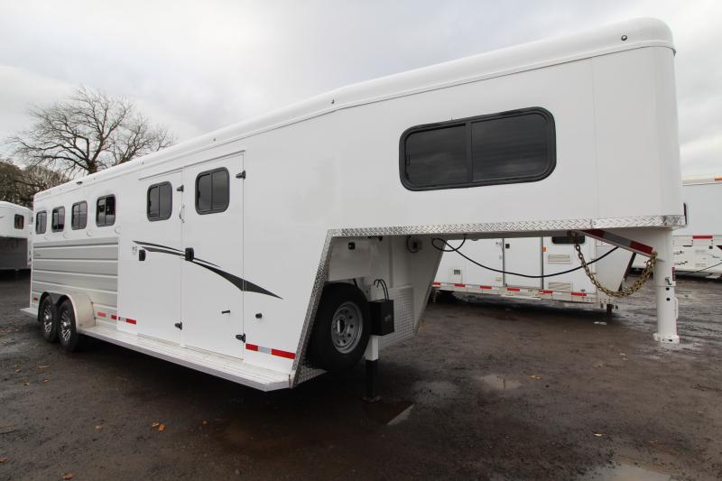 Trailer Photo