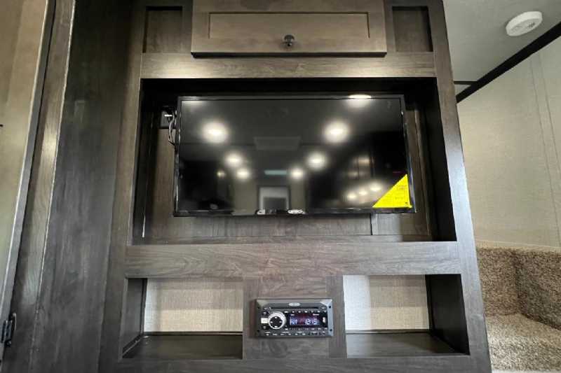Trailer Photo 16