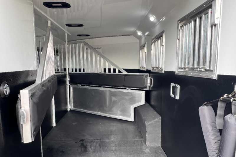 Trailer Photo
