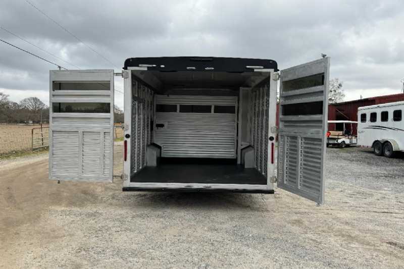 Trailer Photo 28