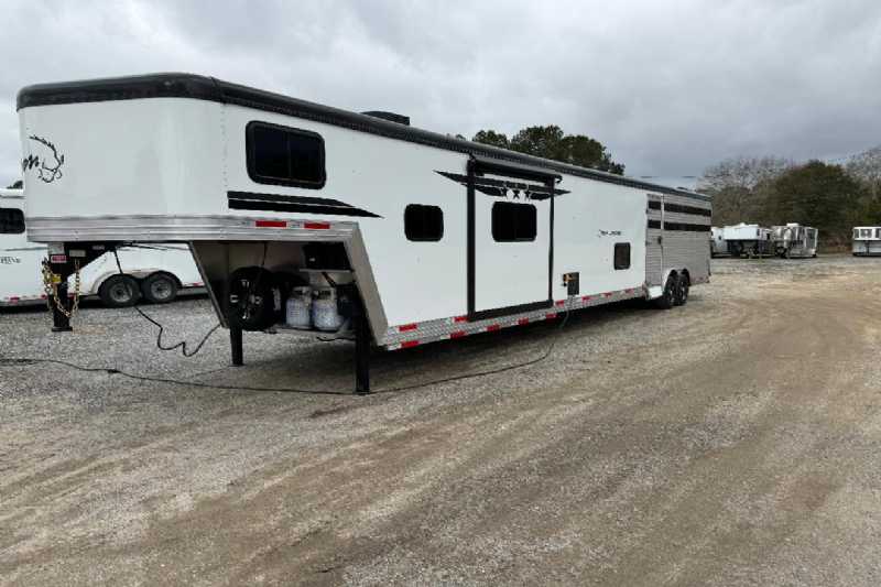 Trailer Photo 6