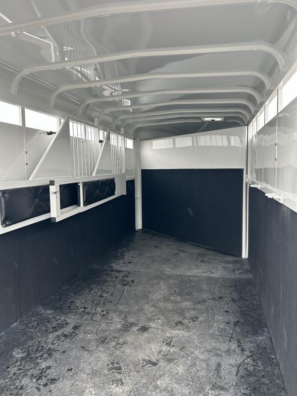 Trailer Photo