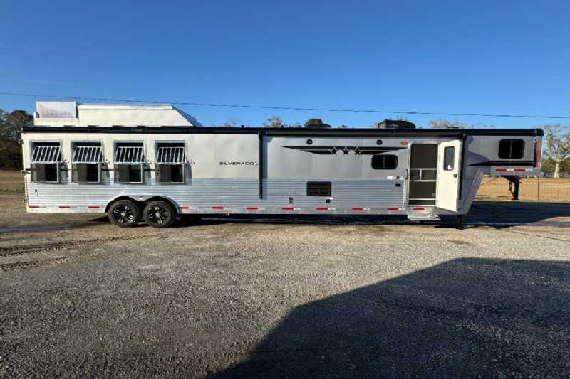Trailer Photo