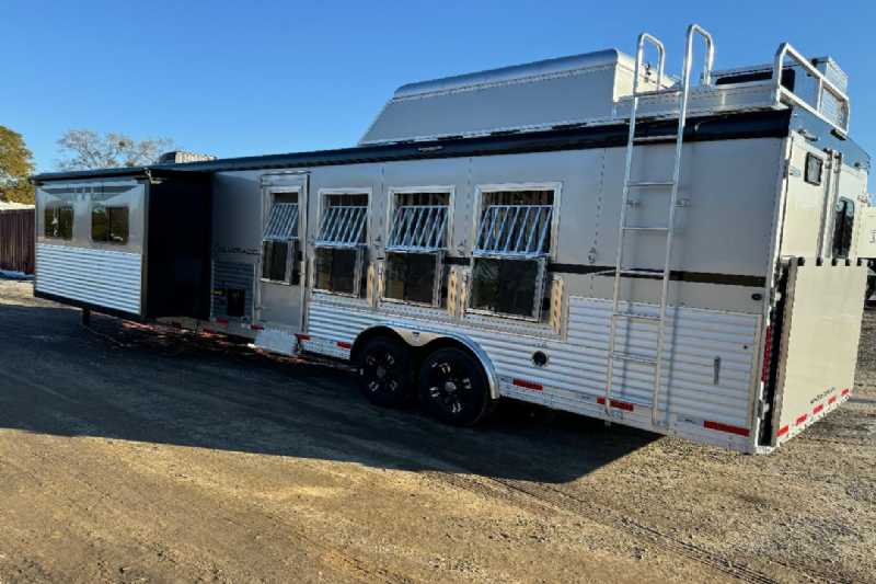 Trailer Photo