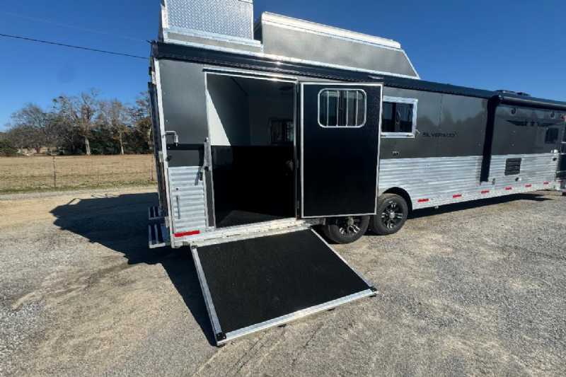 Trailer Photo
